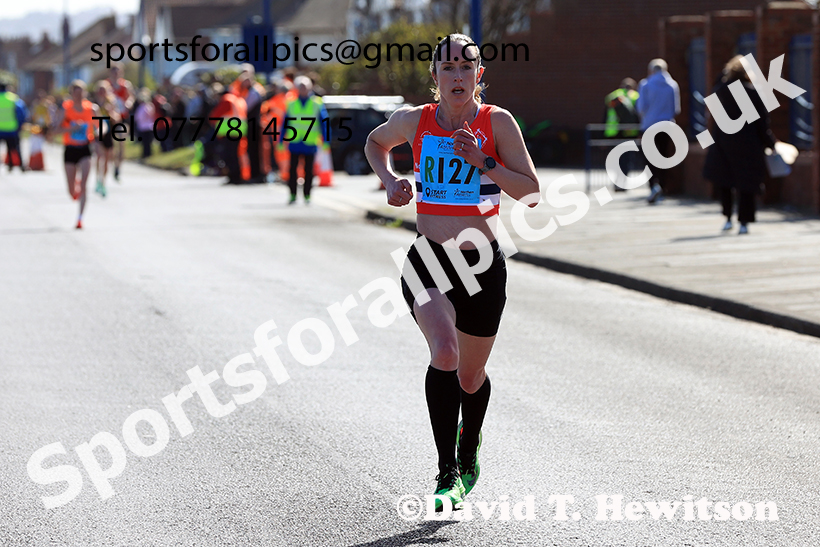 Senior womens Northern 6 Stage Road Relay, 2025 Northern 12 and 6 Stage Road Relays and Junior 5k, Redcar. Photo: David T. Hewitson/Sports for All Pics